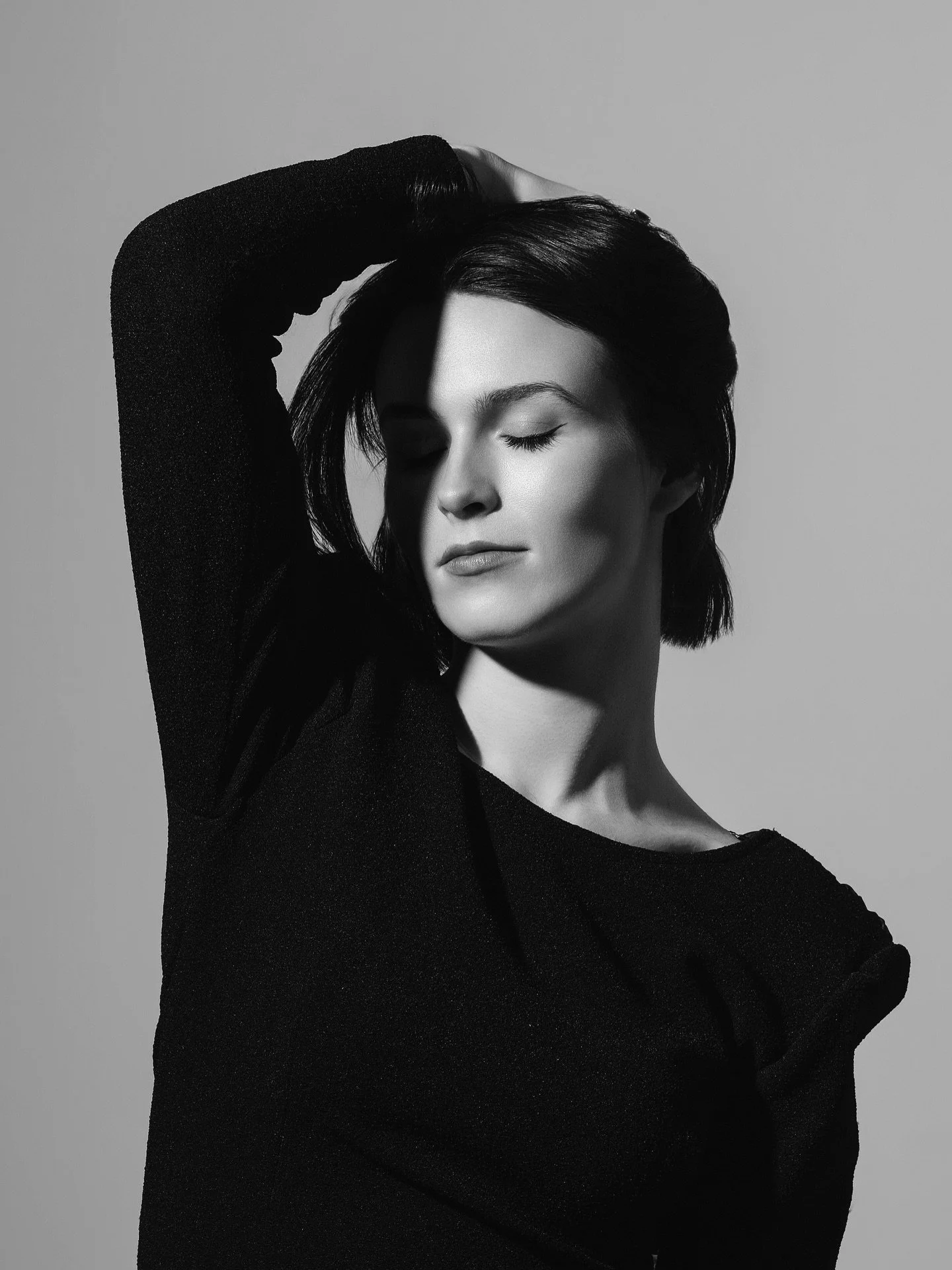 📸🎞️
Lots more headed your way from @sommer_ortizportraits