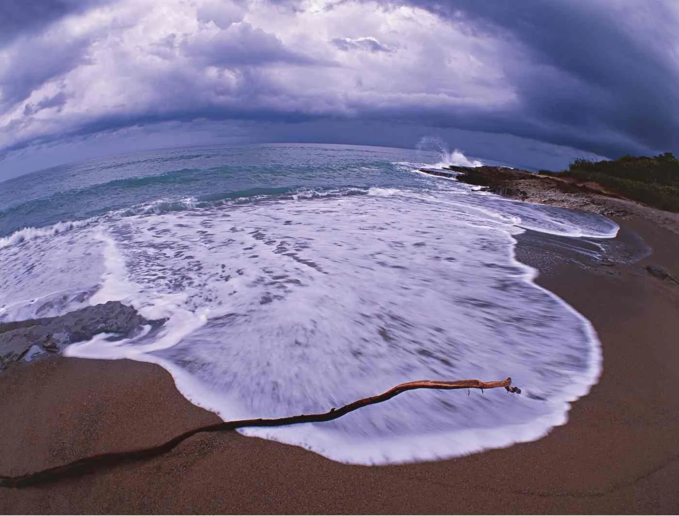 Tormenta en Cabarete. 2006