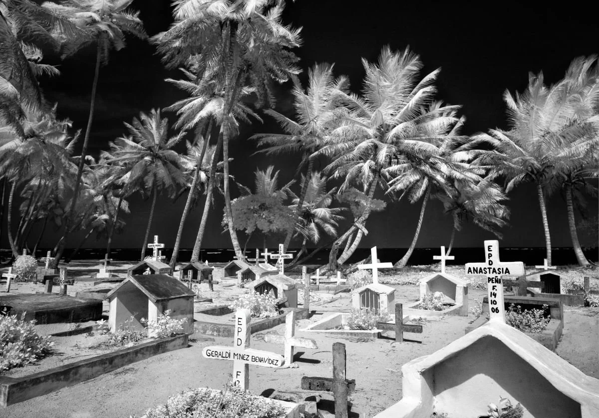 Cementerio de Playa La Entrada, Cabrera. 2009