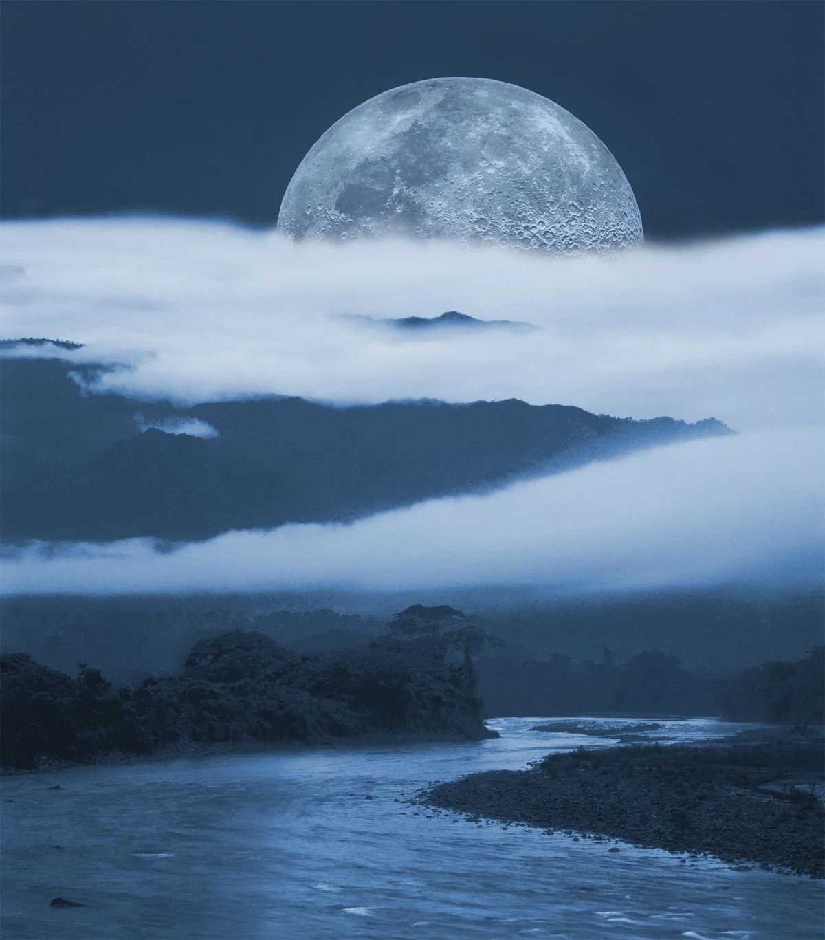 Luna sobre el Rio Yuna. 2015