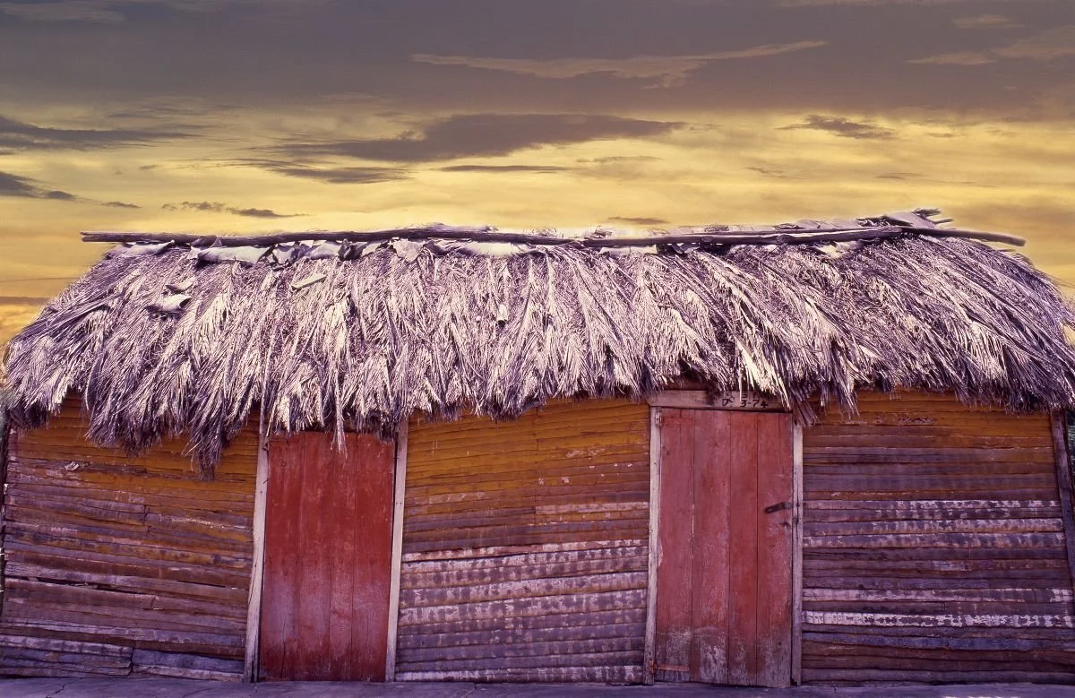 Casita de Cabral, Barahona. 2002