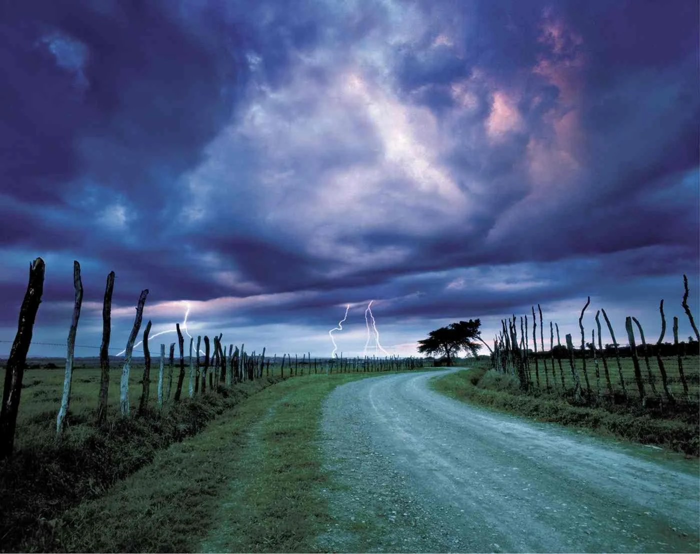 Tormenta en Jicomé. 1997
