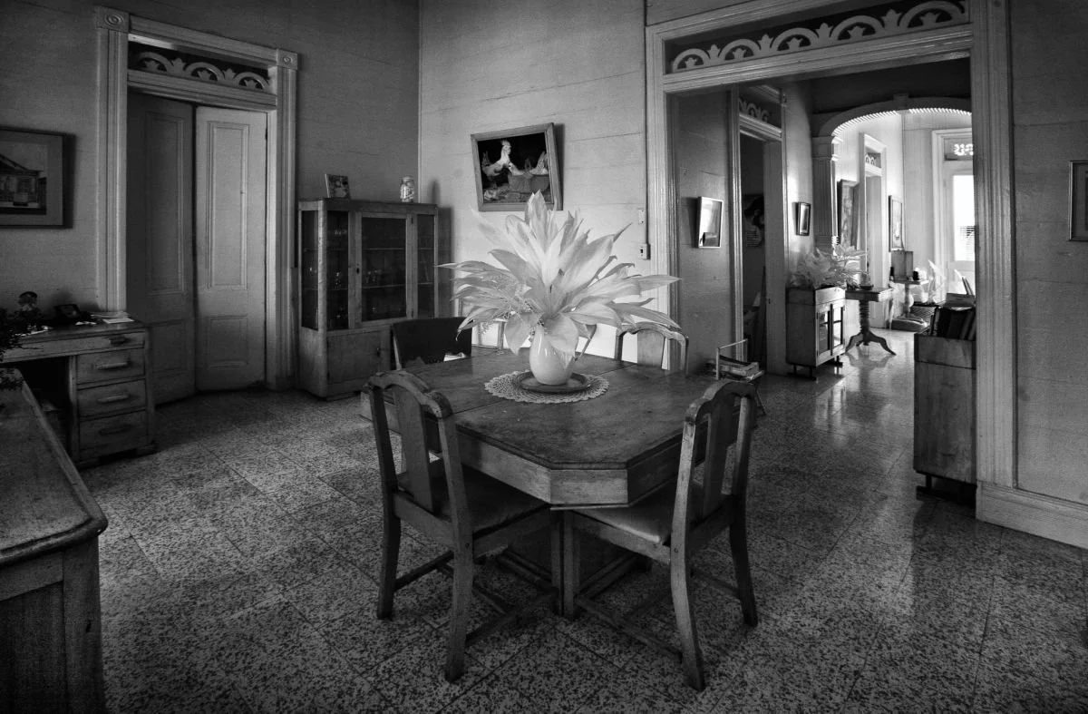 De la Serie "Interiores", Puerto Plata. 2010