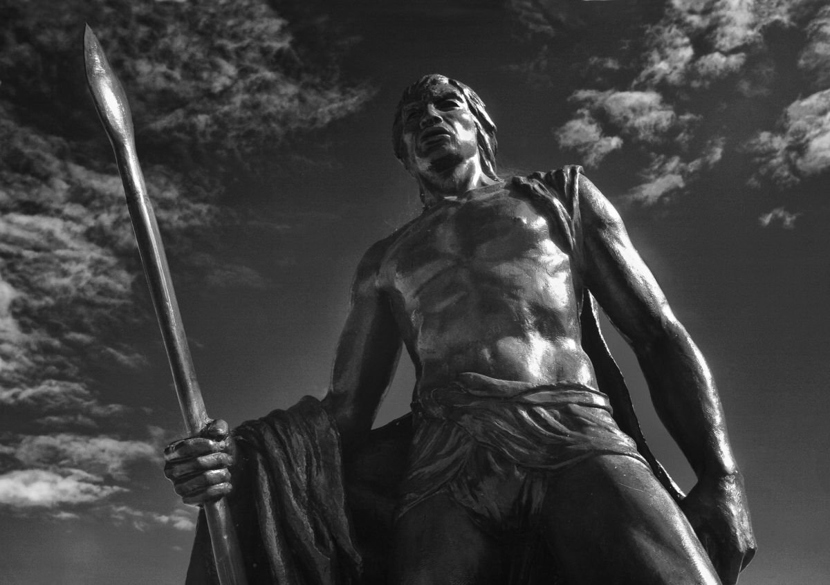 Estatua de Enriquillo, Carretera Duvergé. 2009