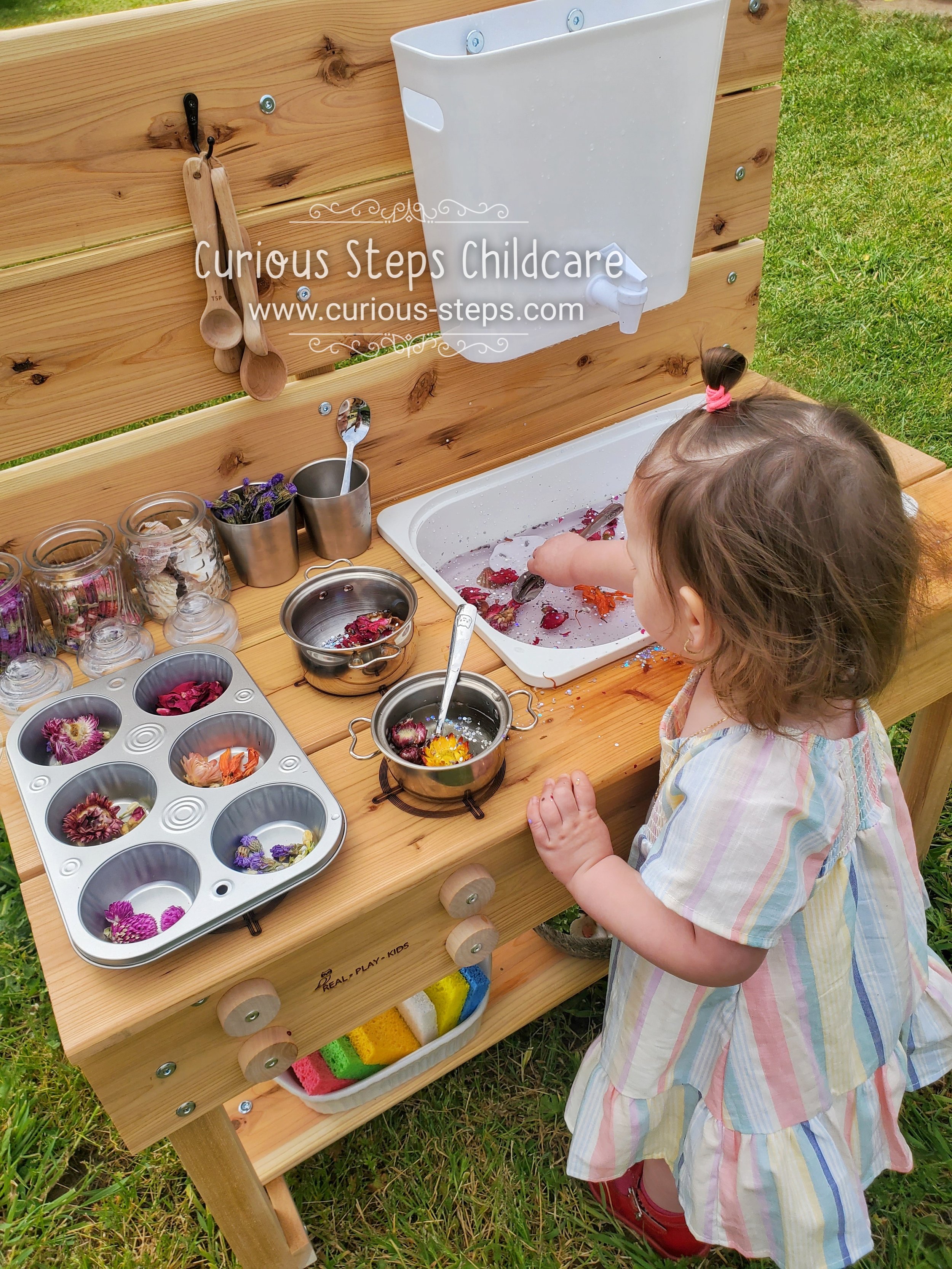 mud-kitchen-water-sensory-play.jpg