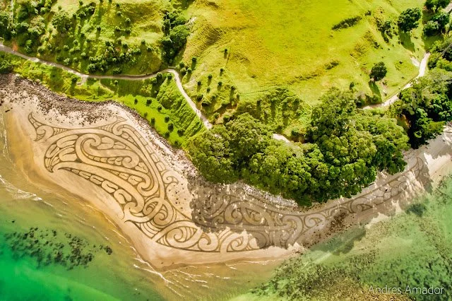 Pari Ana Te Tai-300dpi_Photolemur3-edit.jpg