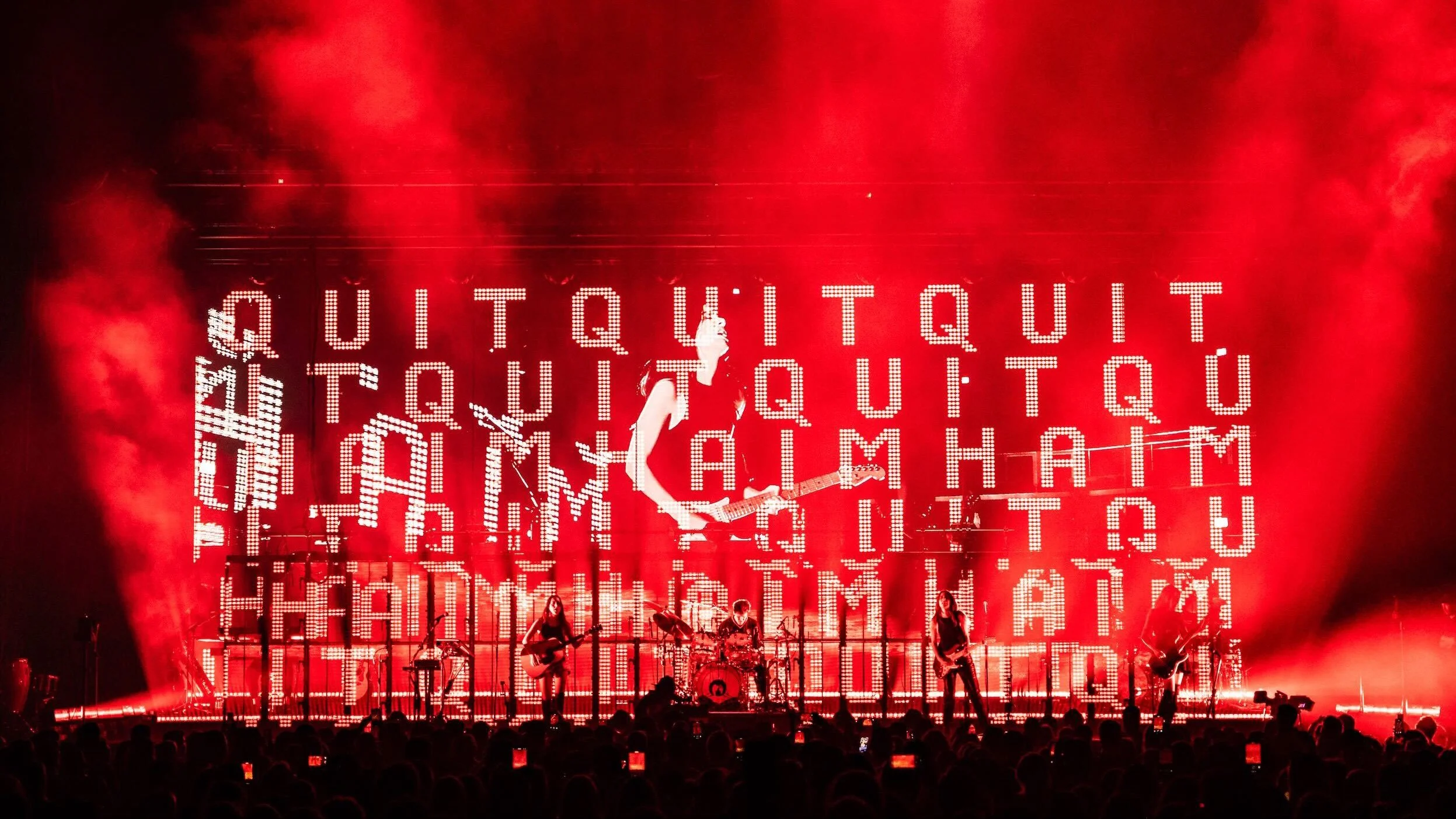 haim . i quit tour . 2025