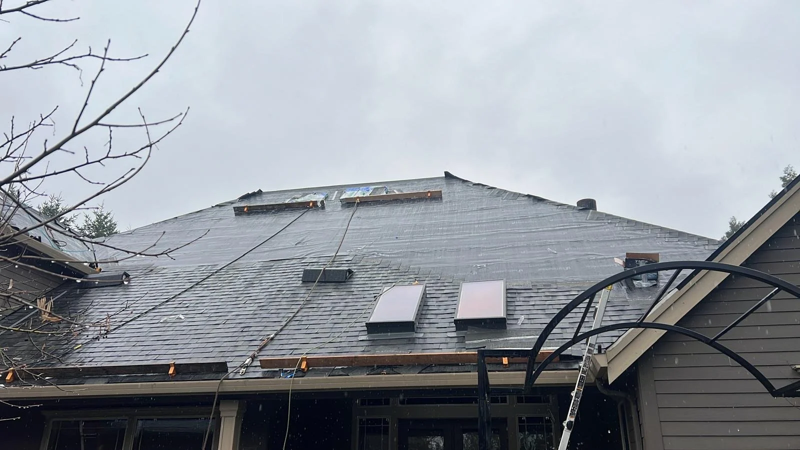 PRC contract LLCd1da6012-2132-41fb-a2d0-3c27e8815435.JPG