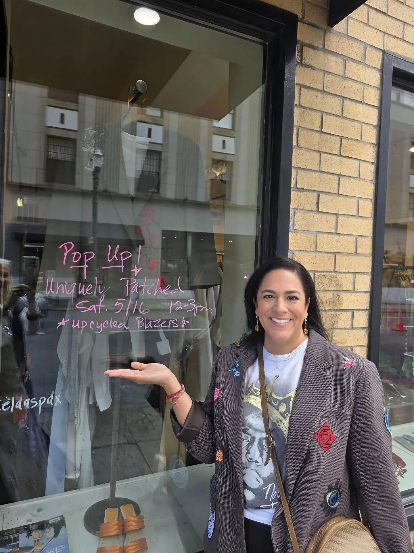 Something about seeing your product displayed in a storefront for the first time hits different than anything I could have imagined. 

So excited!! 

If you walk past Zelda's, snap a pic and tag us for a chance to win a custom blazer!

#uniquelypatch