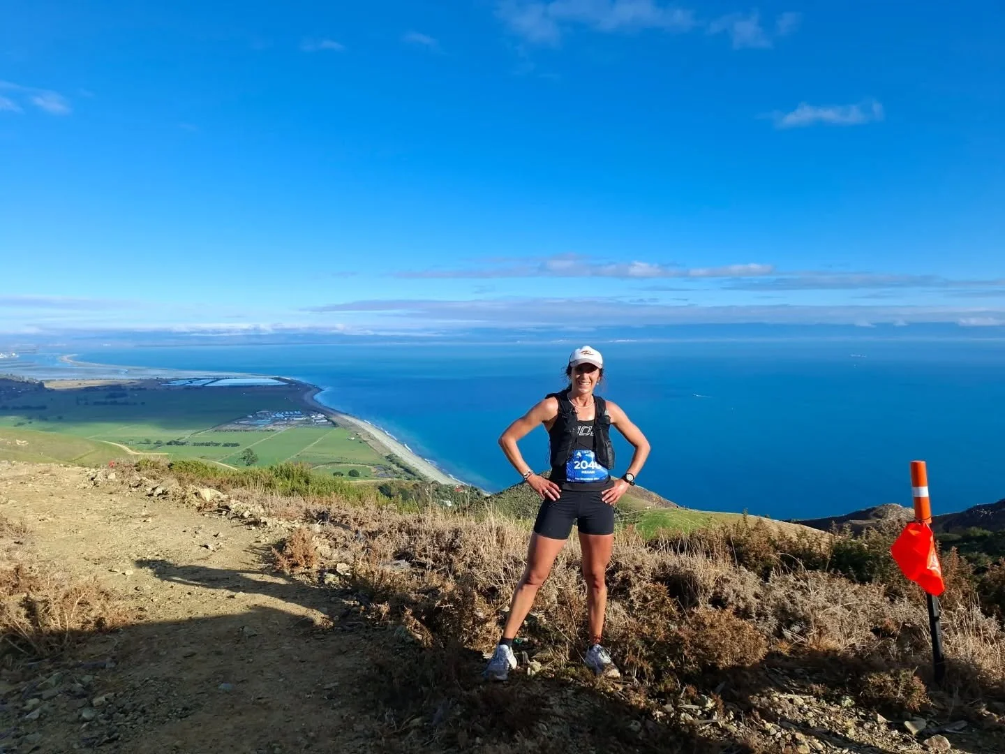 The 25km bay Trail race 2026
An absolutely unreal experience getting to run amongst the beautiful scenes of Cable bay.
Some of the most grueling terrain I have ever run, across stunning farms, through rivers, got lost and took myself an extra Kilomet