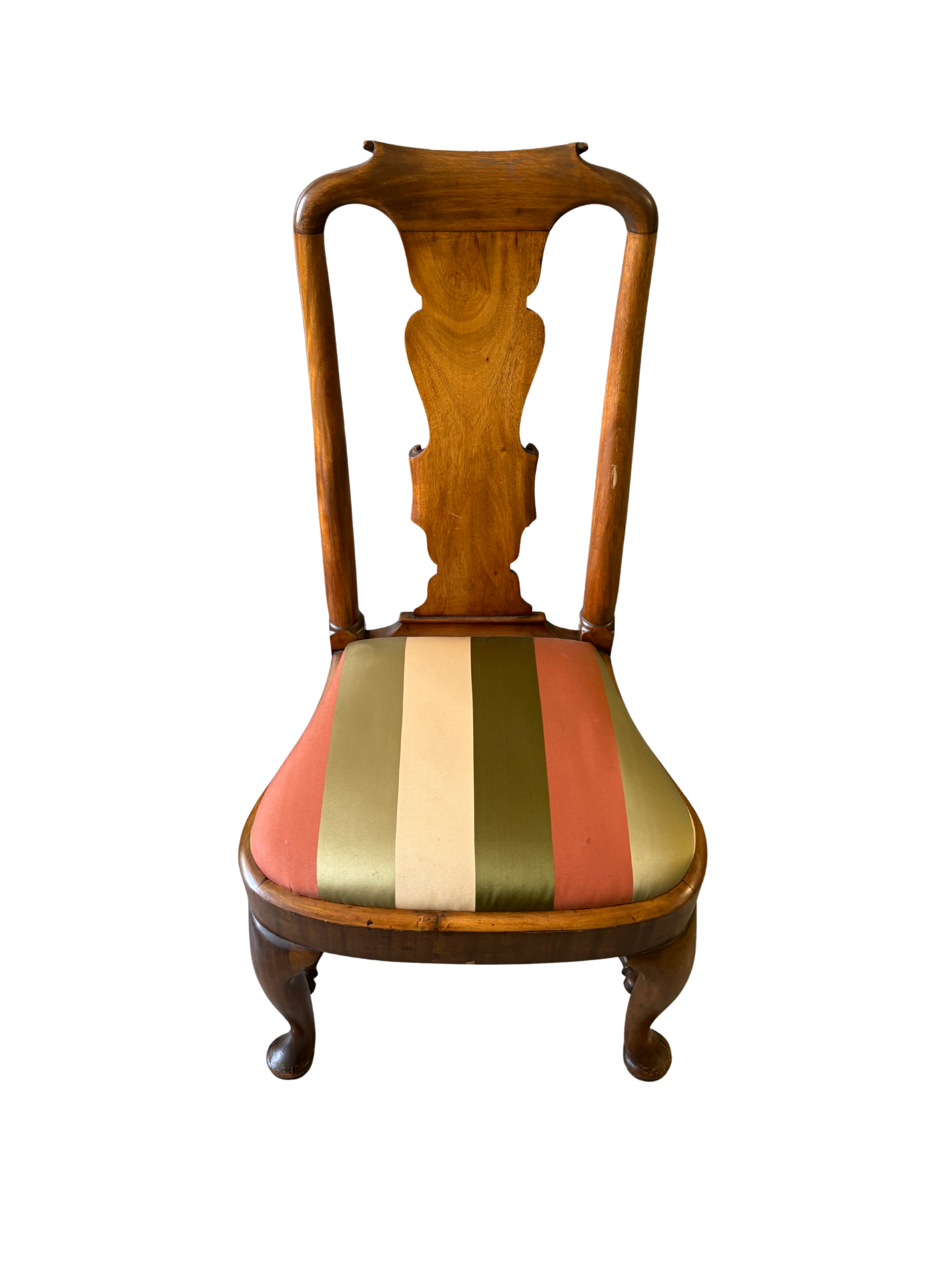 2_G2 Chair Top.png