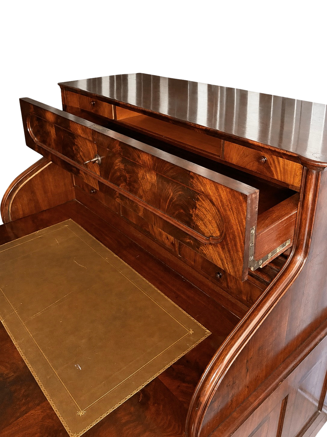 6_BD Upper Open Side View.png