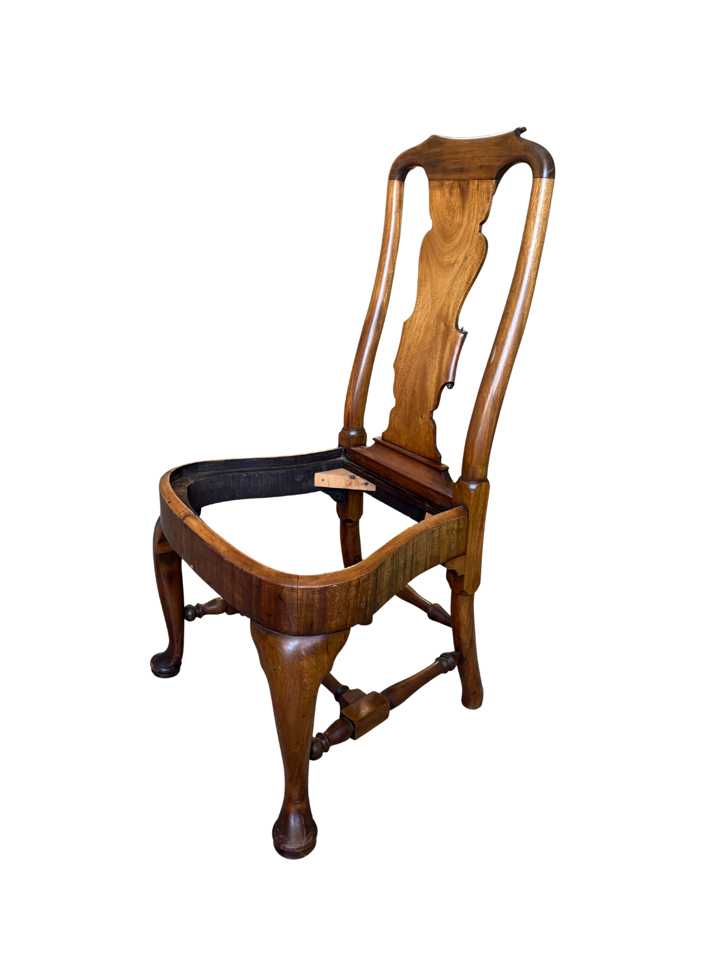 7_G2 Chair side no seat.png
