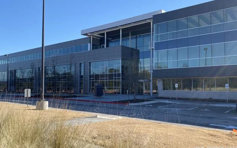 Southwest Austin office park adds second building