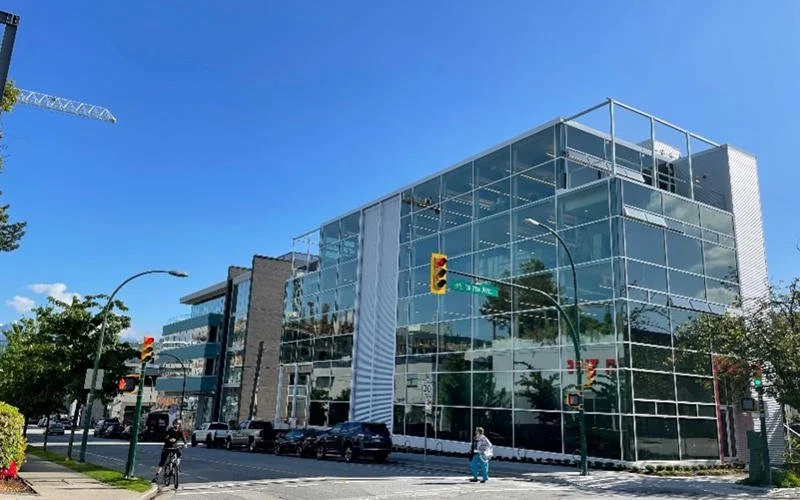 Smart windows installed at Fast+Epp headquarters