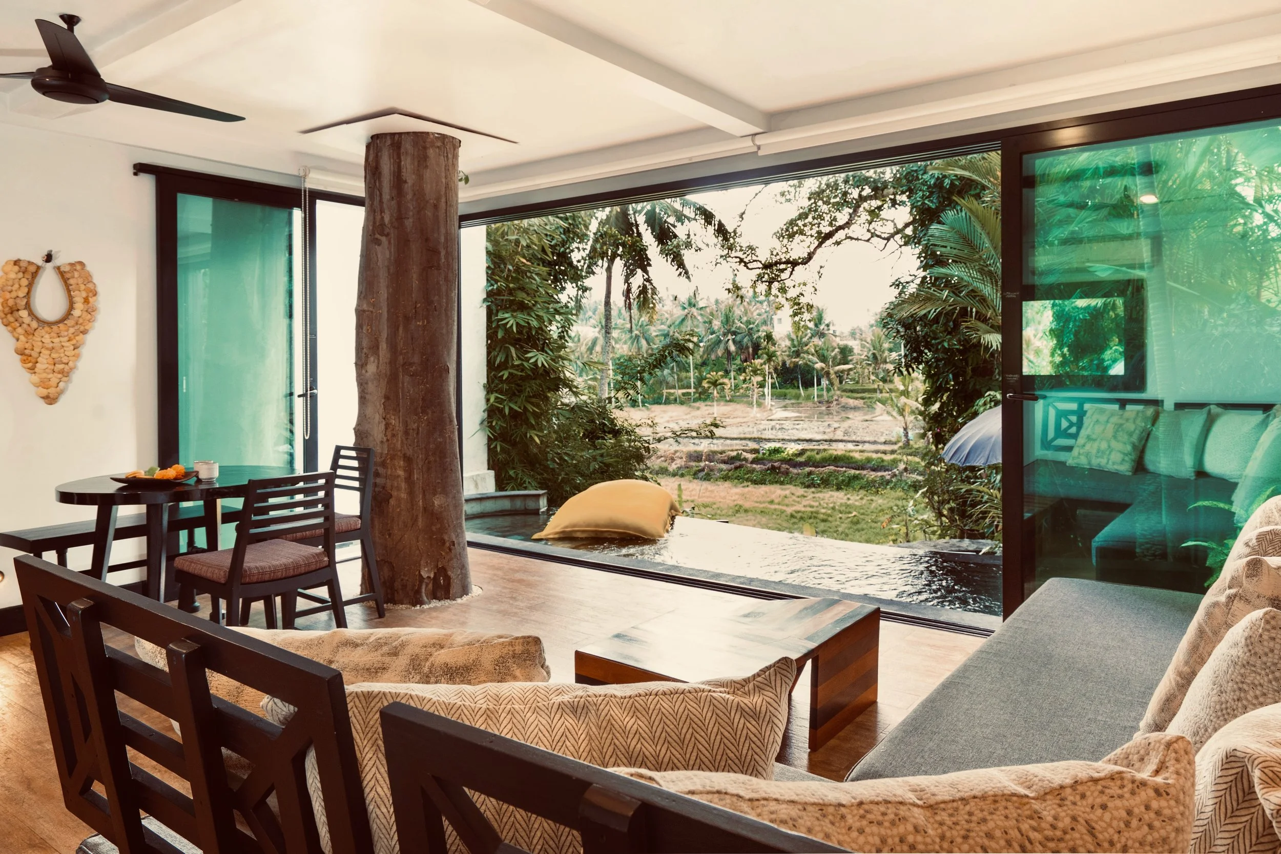 Treehouse living room with view.jpeg