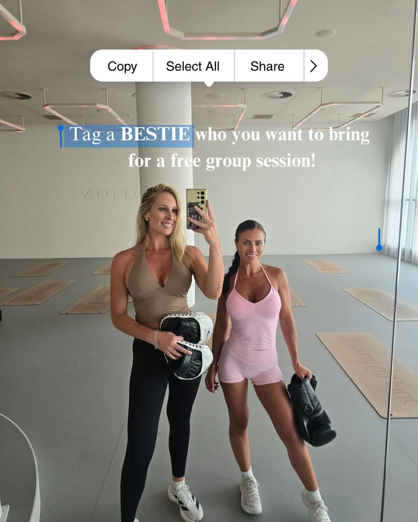 Tag and share your girls who you would bring next Monday 6:30pm group session&hellip;. 
Lock it in early
💪🏼 

#bagwork 
#padwork 
#challengeyourself 
#highenergy 
#bringafriend