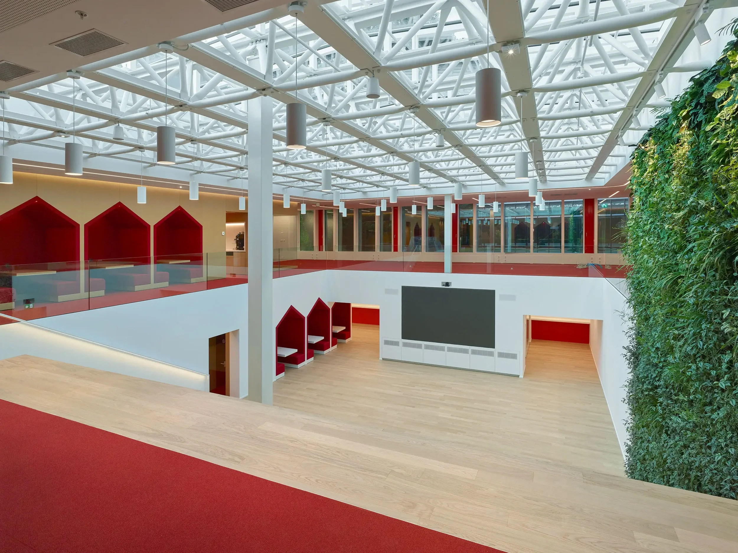 Carneiro_Architectes-Comite_international_de_la_Croix-Rouge_CICR-047.webp