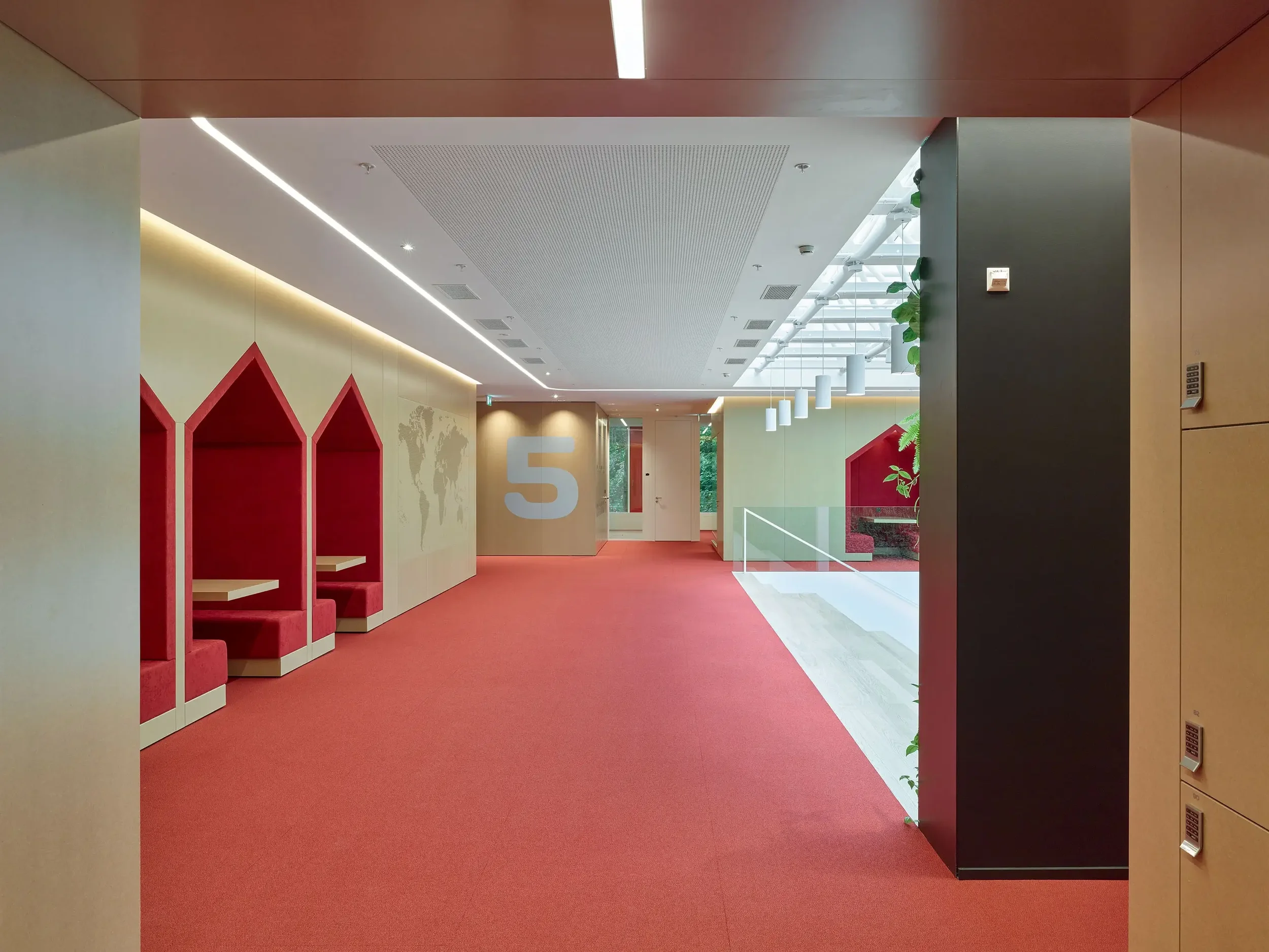 Carneiro_Architectes-Comite_international_de_la_Croix-Rouge_CICR-048.webp