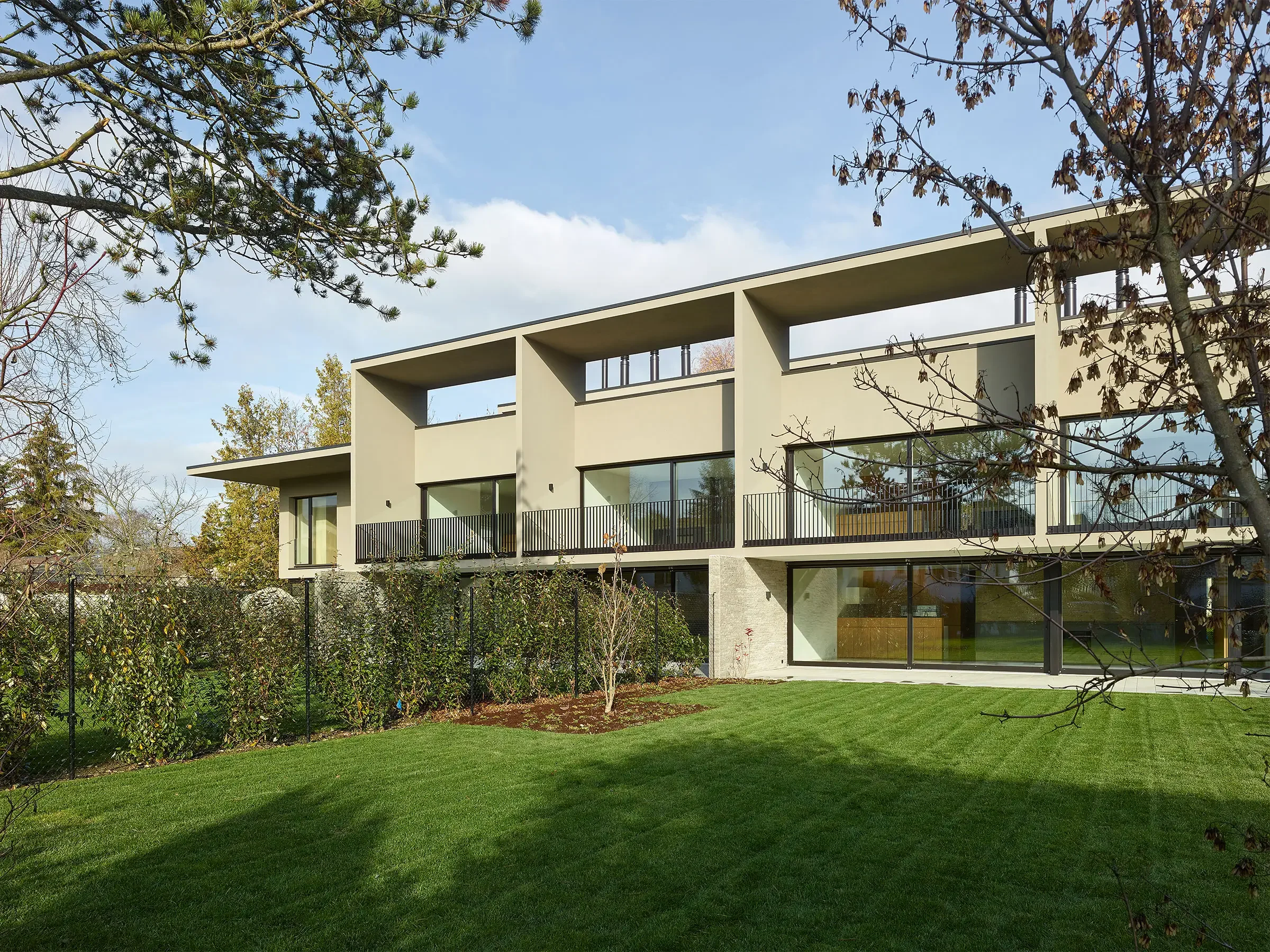 Carneiro_Architectes-Habitat_groupe_Vessy-007.webp