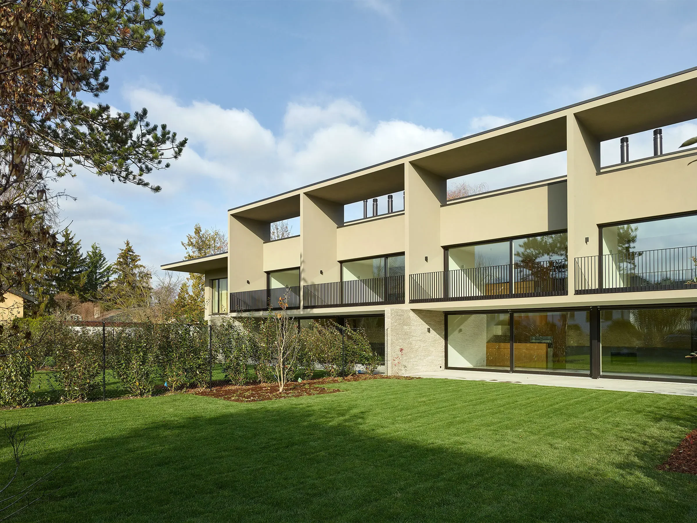 Carneiro_Architectes-Habitat_groupe_Vessy-006.webp