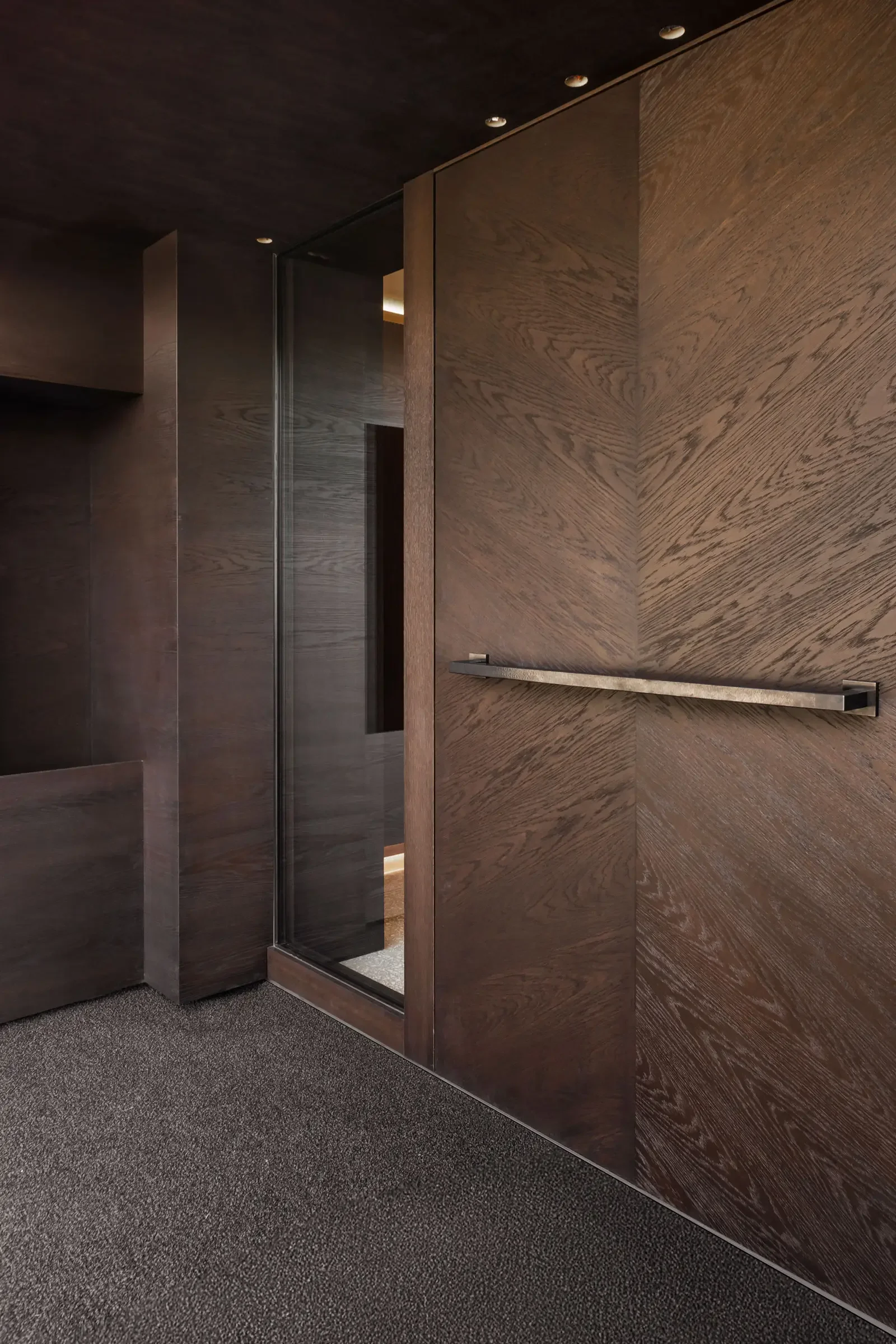 Carneiro_Architectes-Interior_Design_Megeve-042.webp