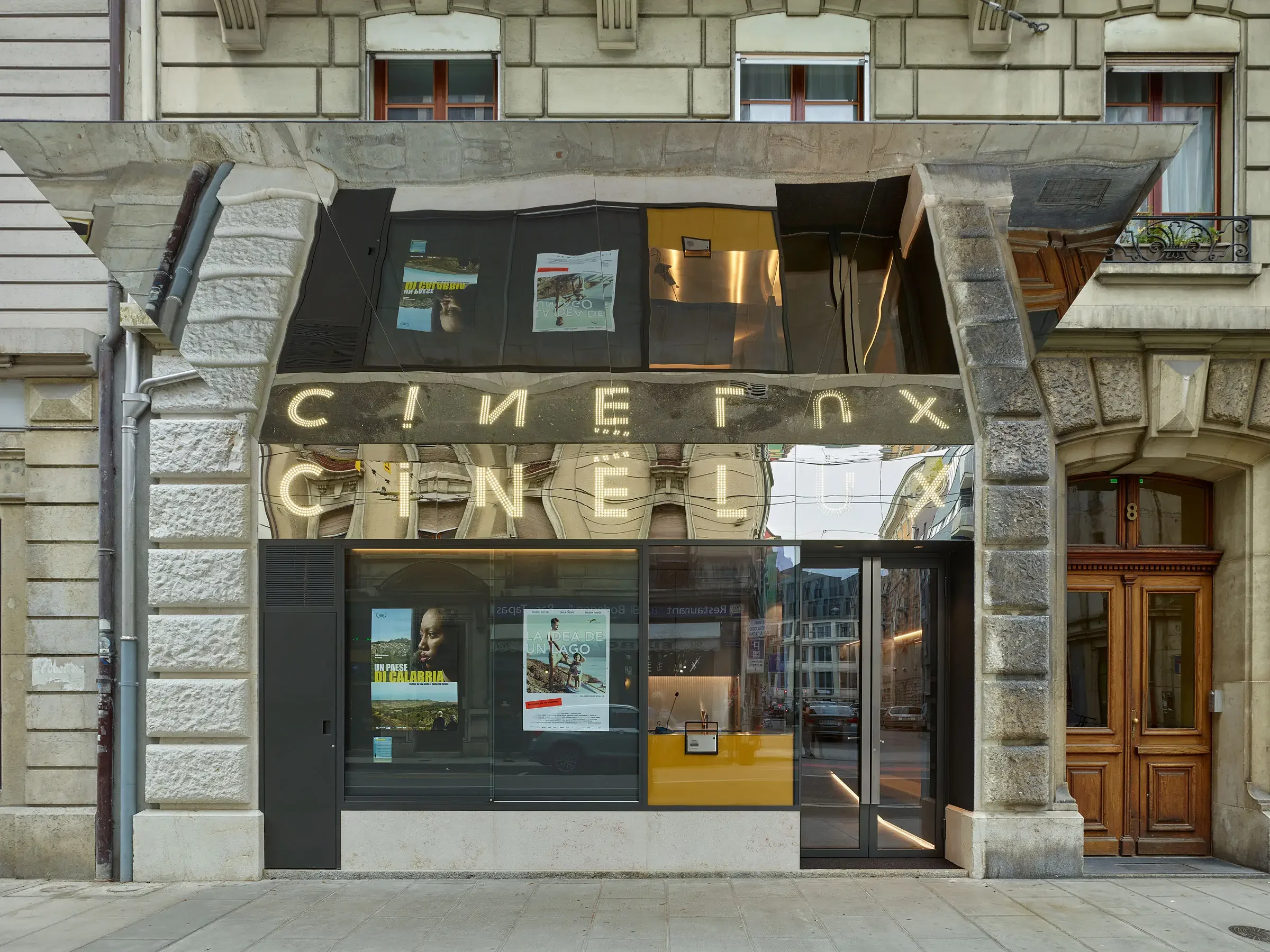 Carneiro_Architectes-Cinelux-004.webp