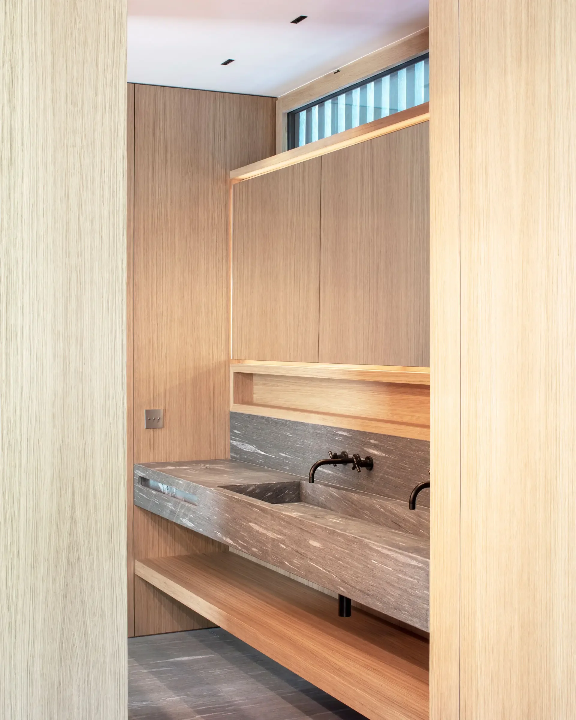 Carneiro_Architectes-Pool_House_Chene-Bougeries-001.webp