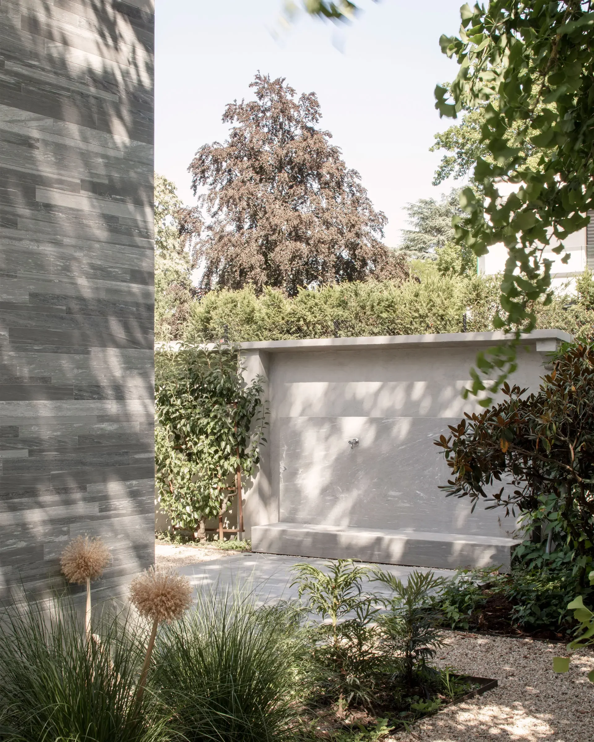 Carneiro_Architectes-Pool_House_Chene-Bougeries-003.webp