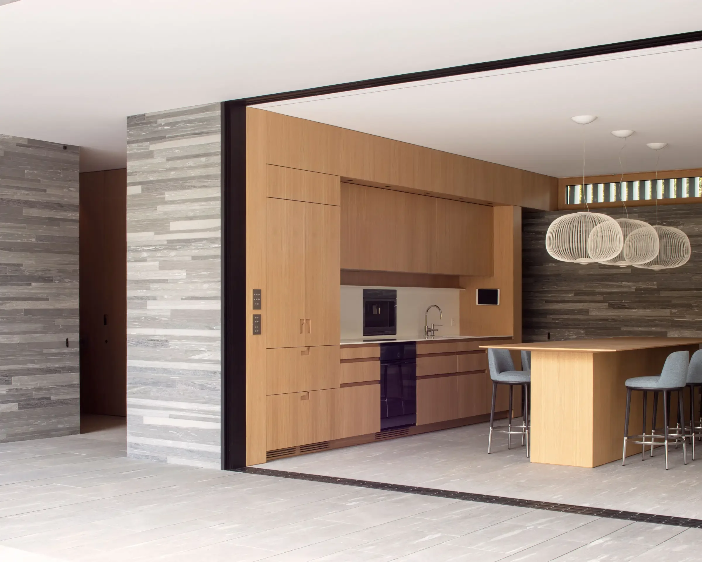 Carneiro_Architectes-Pool_House_Chene-Bougeries-007.webp