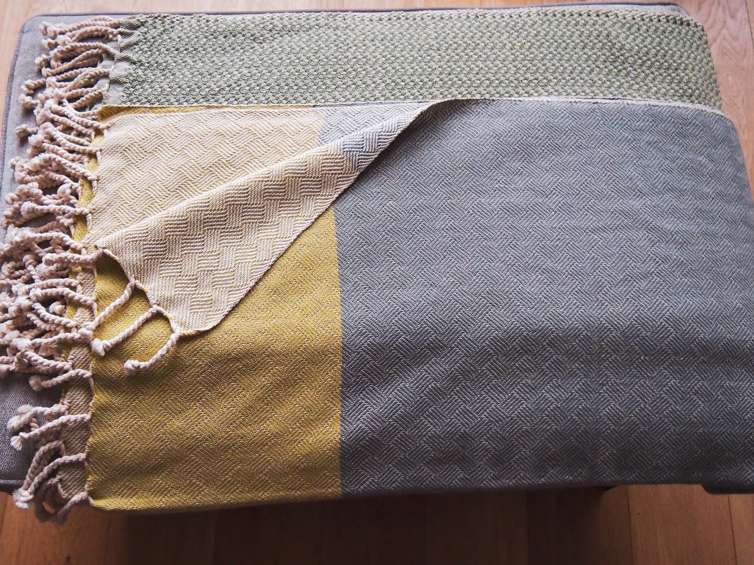 18) Yellow & Grey Towel.jpg