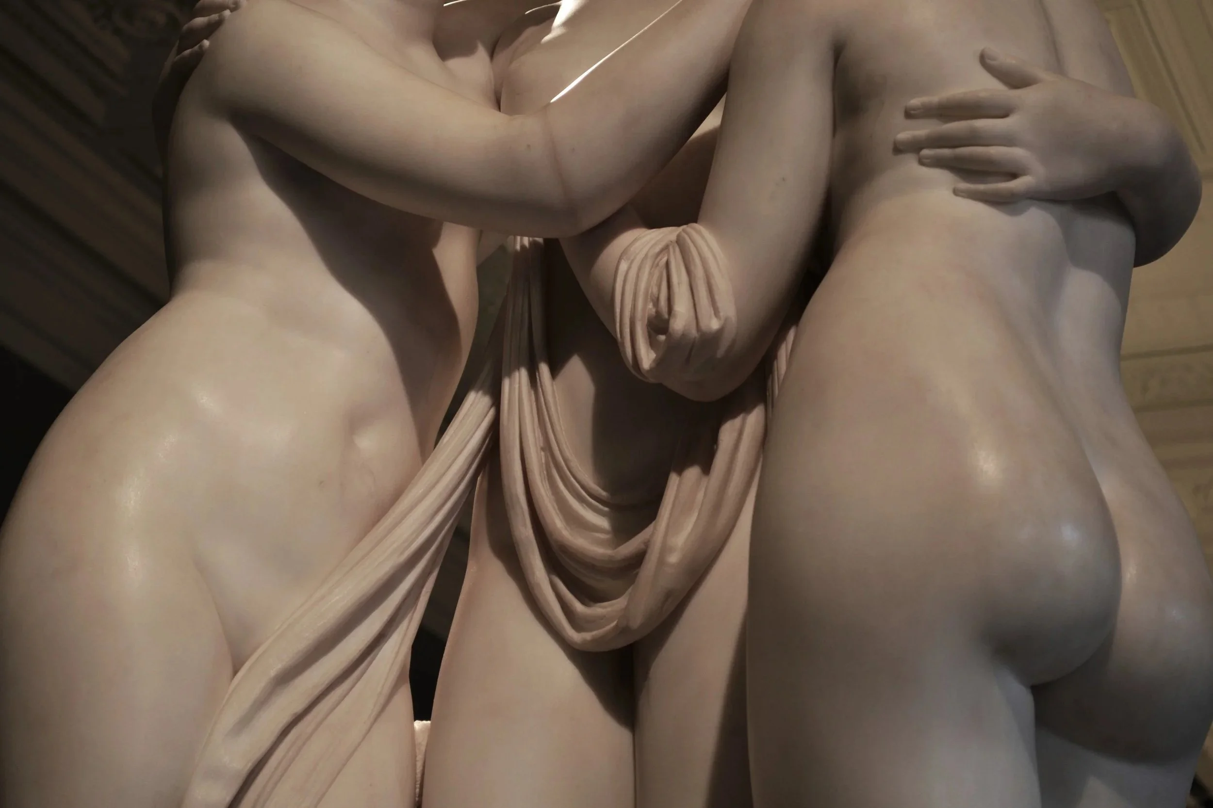 3+naked+women.jpg