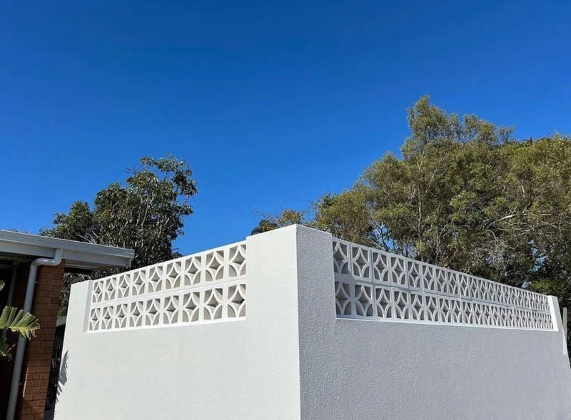 white-star-breeze-block-feature-wall-fence.jpg