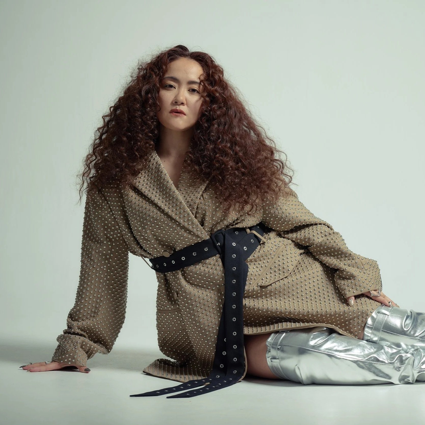 MARU - STAR SINGERS CLUB主宰、ミュージカル「RENT」「きかんしゃトーマス」出演のボーカリスト。NIHONBASHI PUBLIC JAZZ 2026 SPRING、5月17日（日）15:00-16:00、福徳の森にて「小さな世界」を歌うKIDS CHOIRを開催。5-12歳対象、定員20名、参加無料。