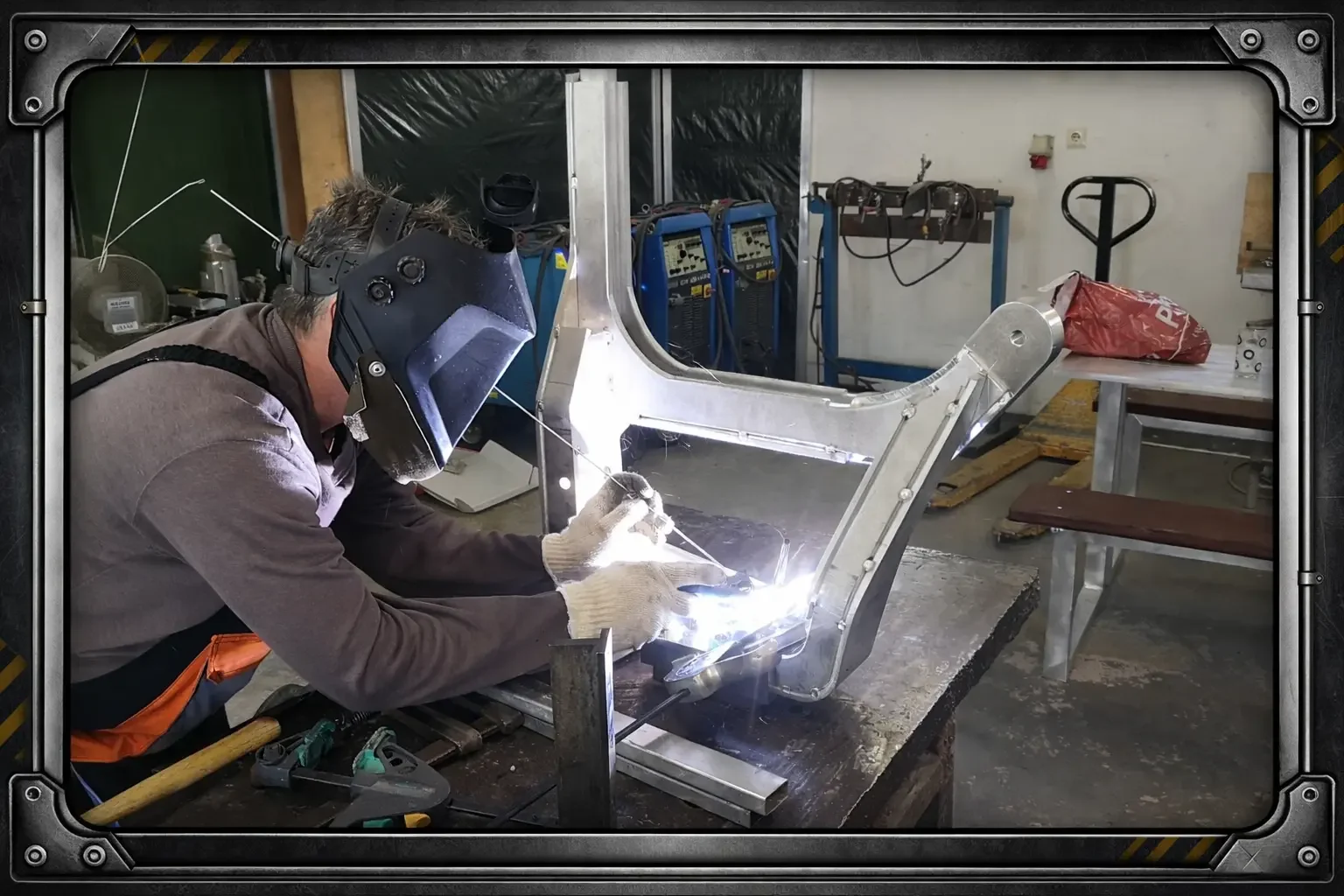 Speciális Robotkar Hegesztés