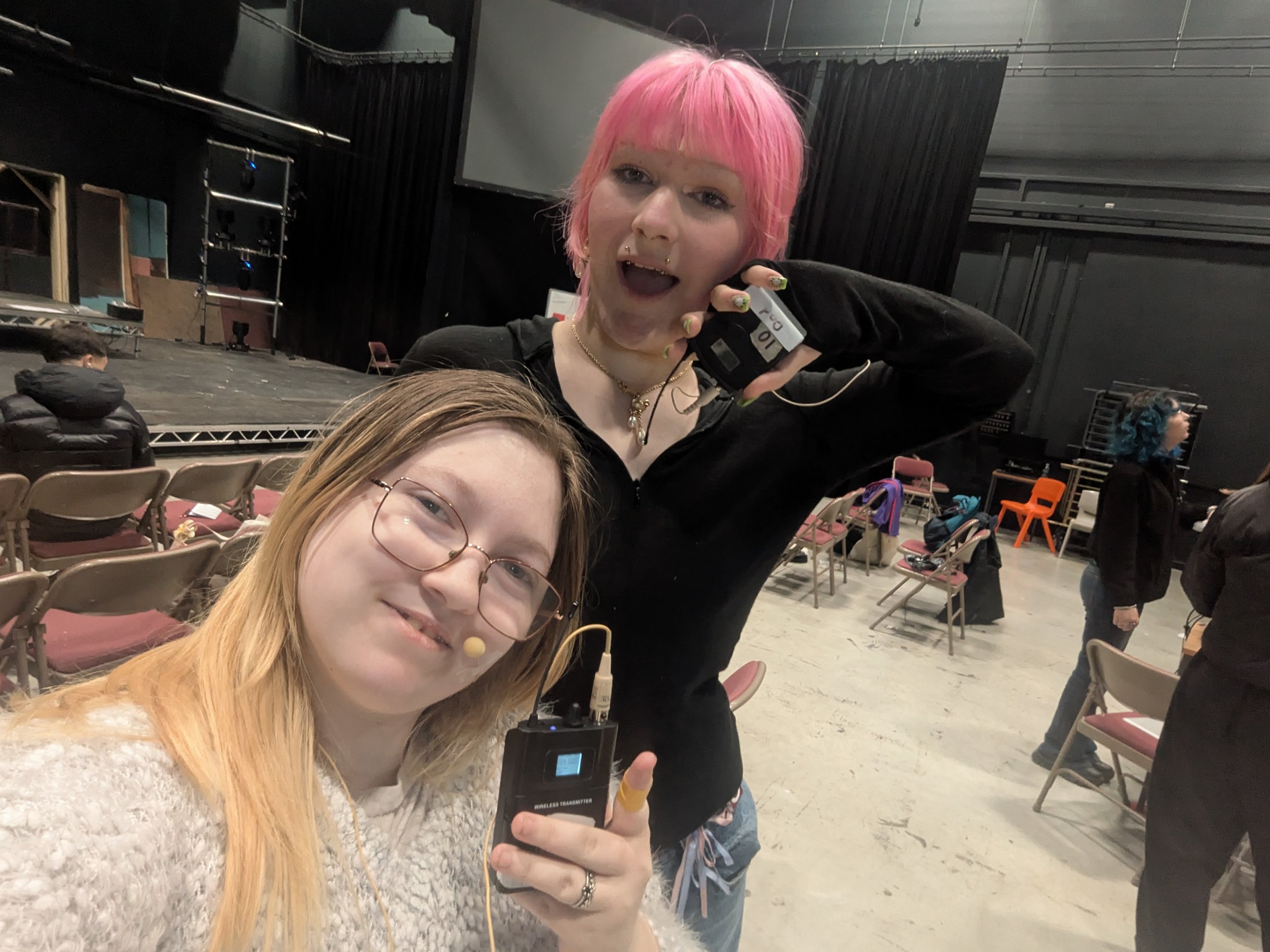 In 2025, I got the experience to finally use microphones. This was amazing, as I learnt how to test them, soundcheck them, and troubleshoot mid show.