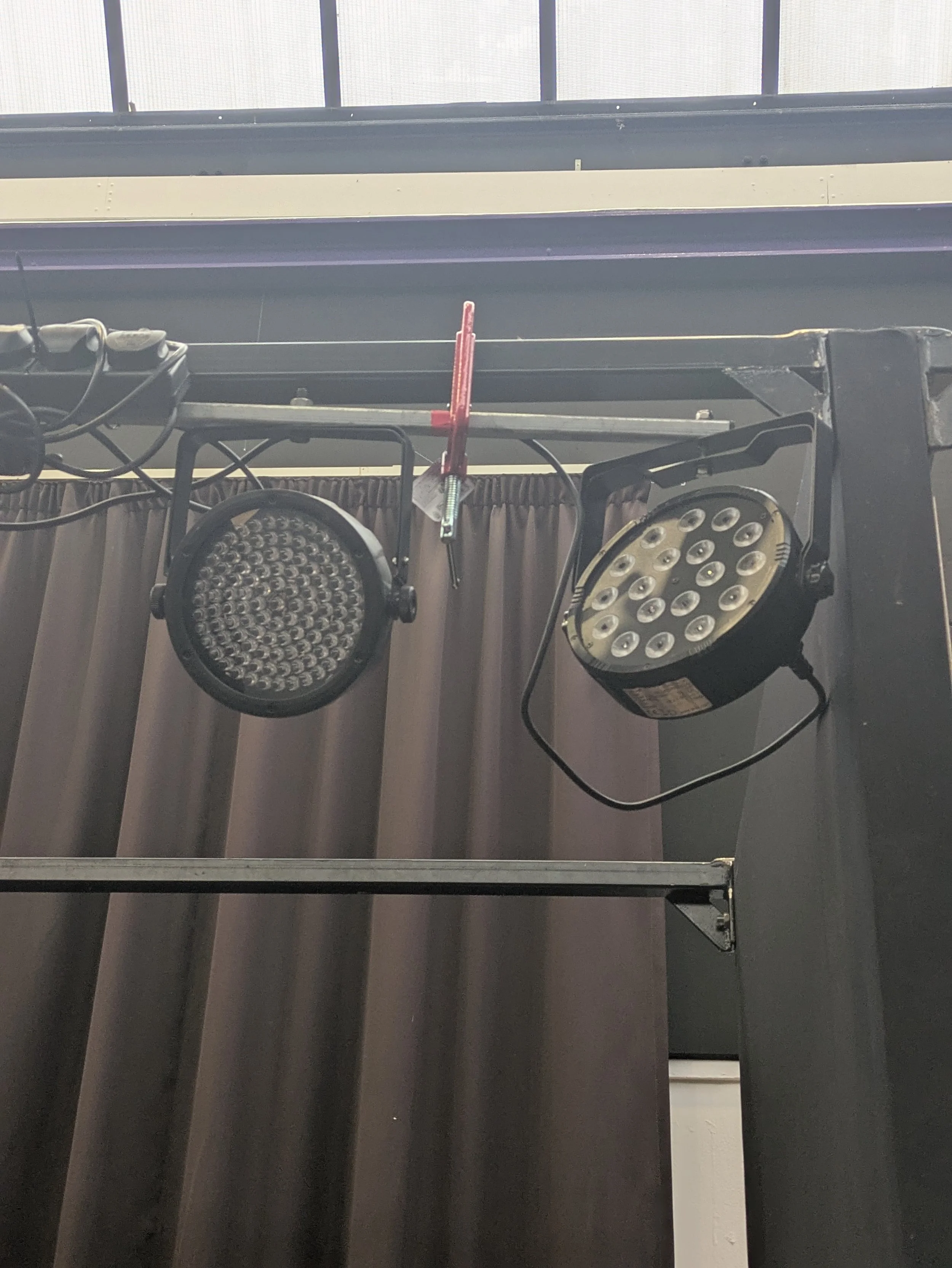 I also got the opportunity to rig a lighting rig for the dance festival I volunteered with, successfully directing a three person crew (myself and two others) to get the rig up and running within a short time frame.