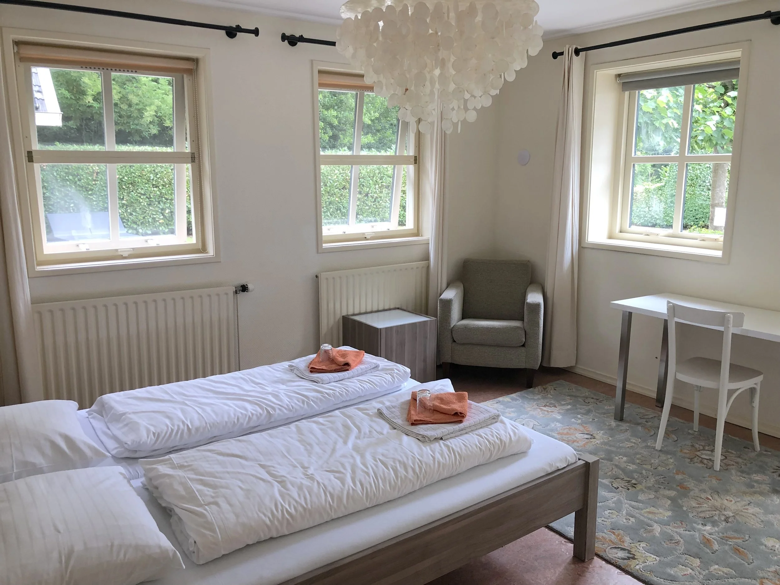 Bedroom 1-Kiwi2.jpeg