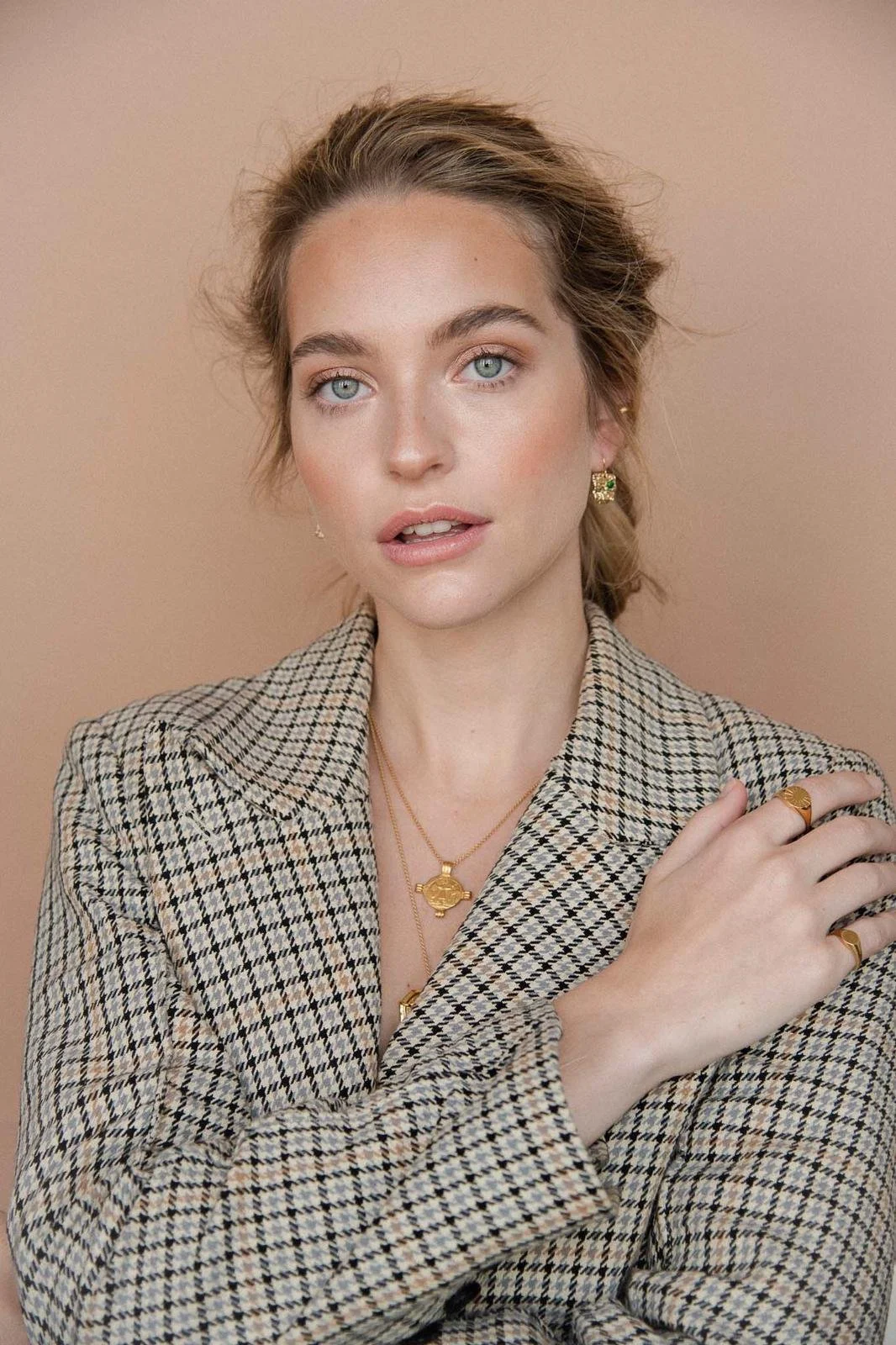 Commercial makeup for brands and photoshoots