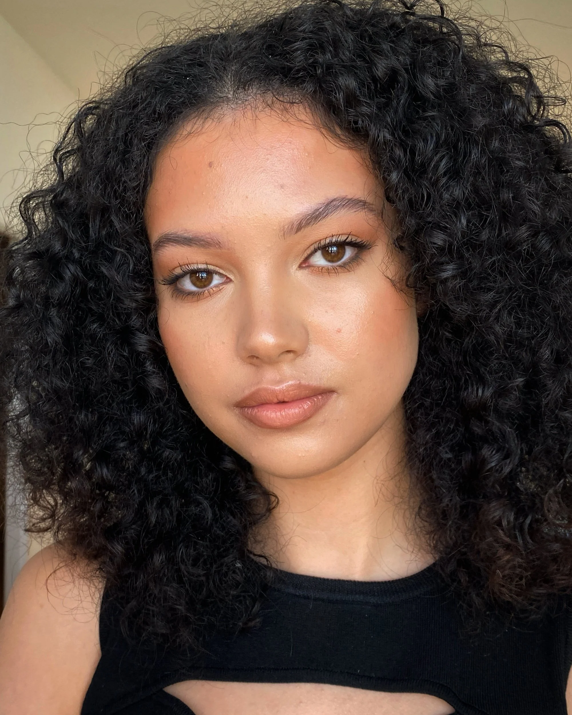 Commercial makeup for brands and photoshoots