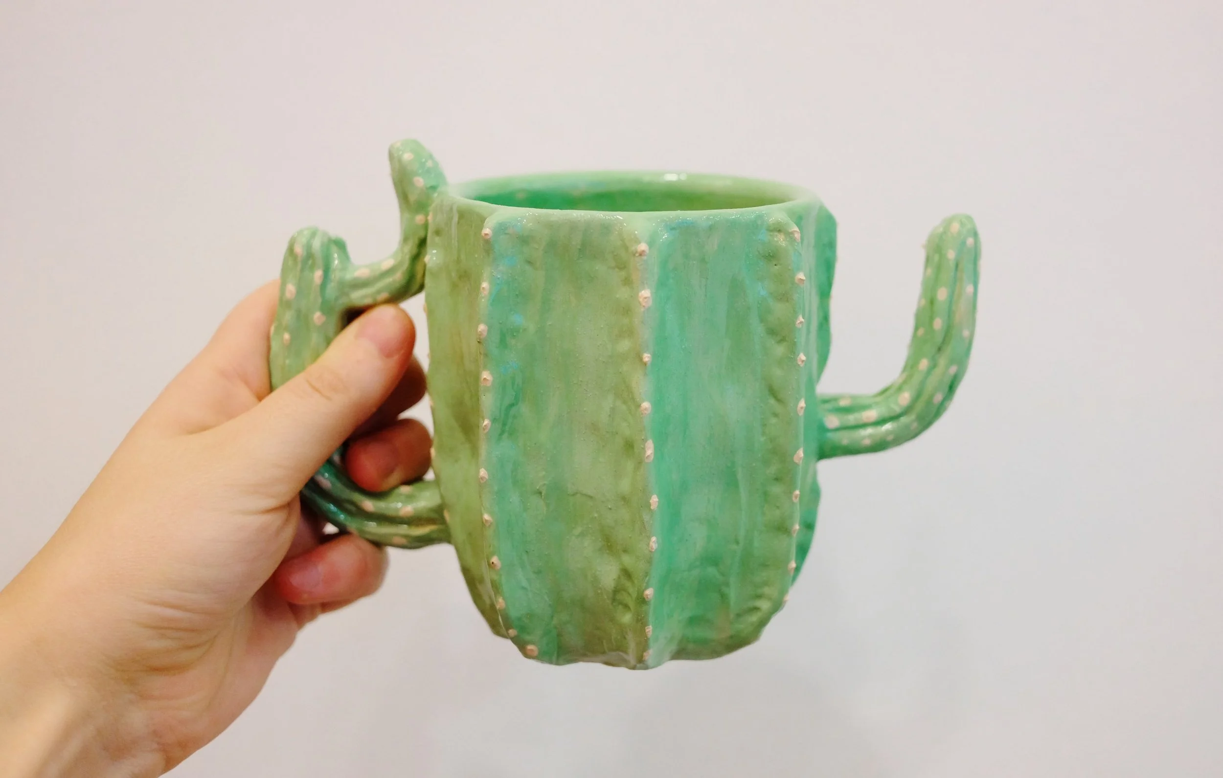  
Rent of a pottery place  