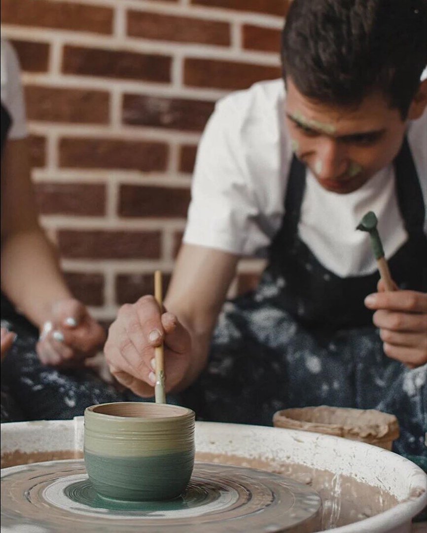 Pottery classes Highland