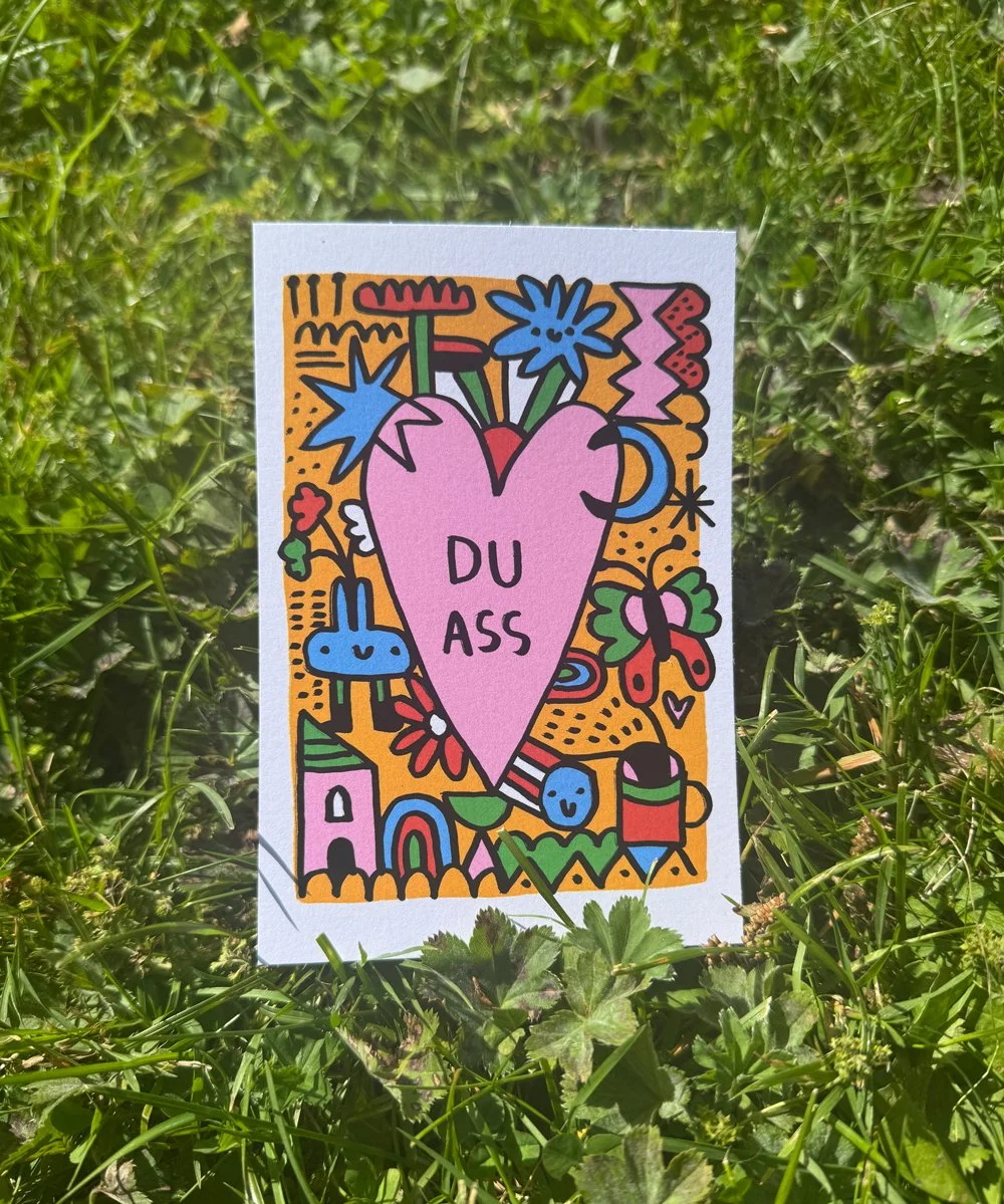 Du-ass.jpg