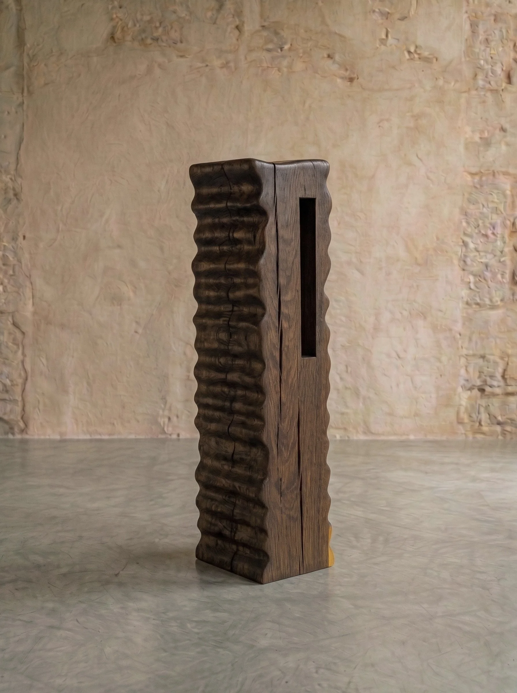 BIBLIOTHÈQUE MONOLITHE COLUMN