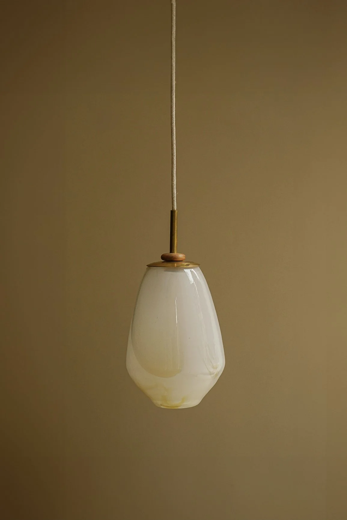 MAGENA II PENDANT LIGHT