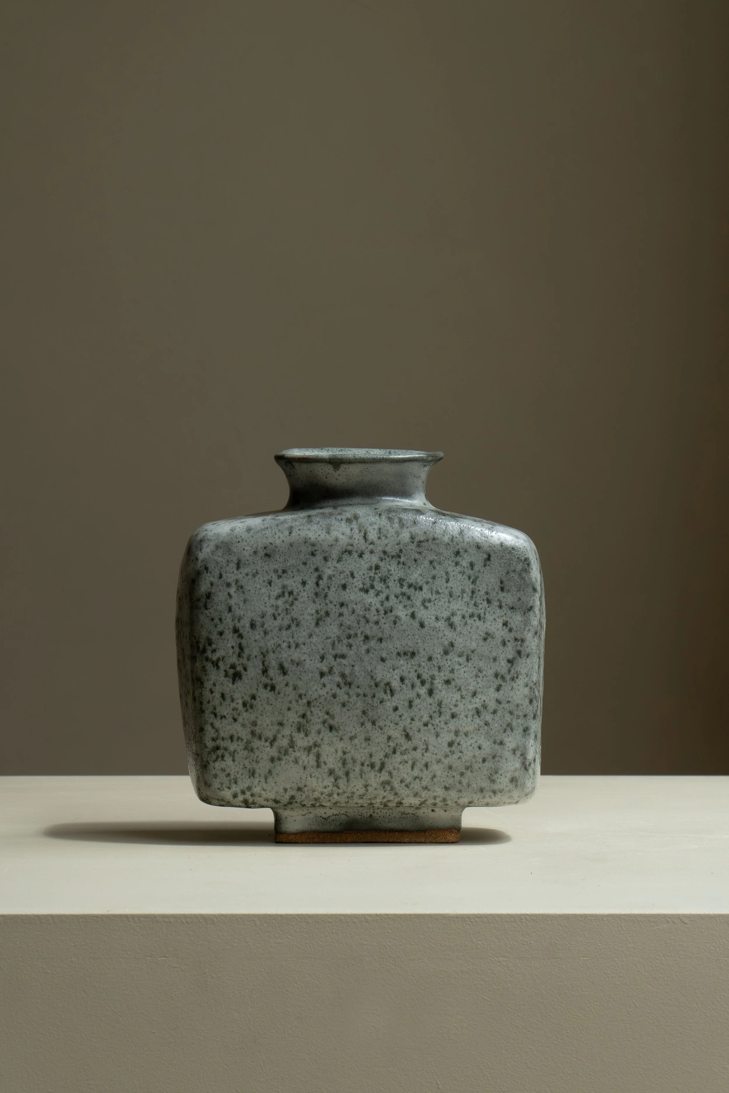 GREY VASE