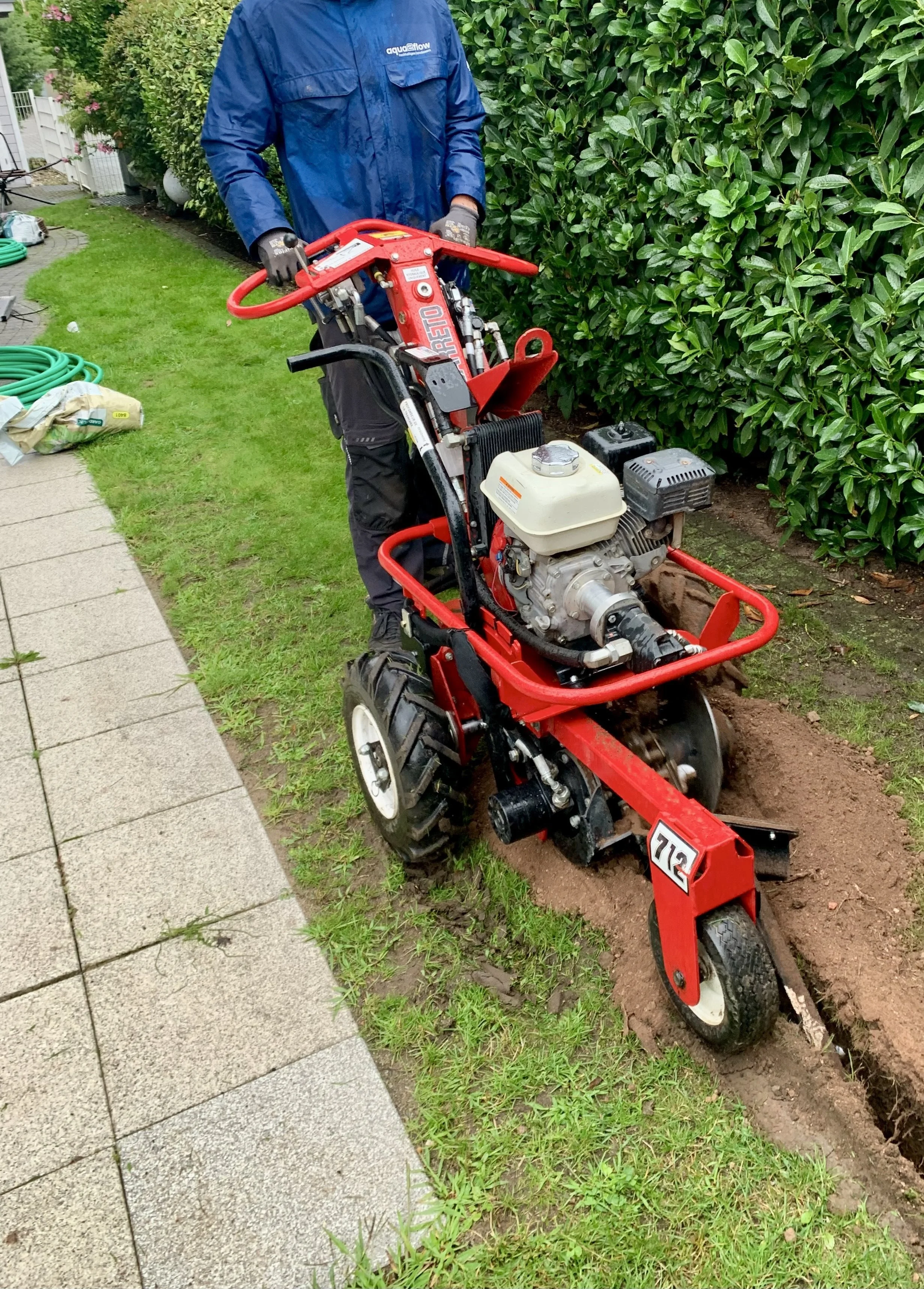 Grabenfräße im Einsatz 