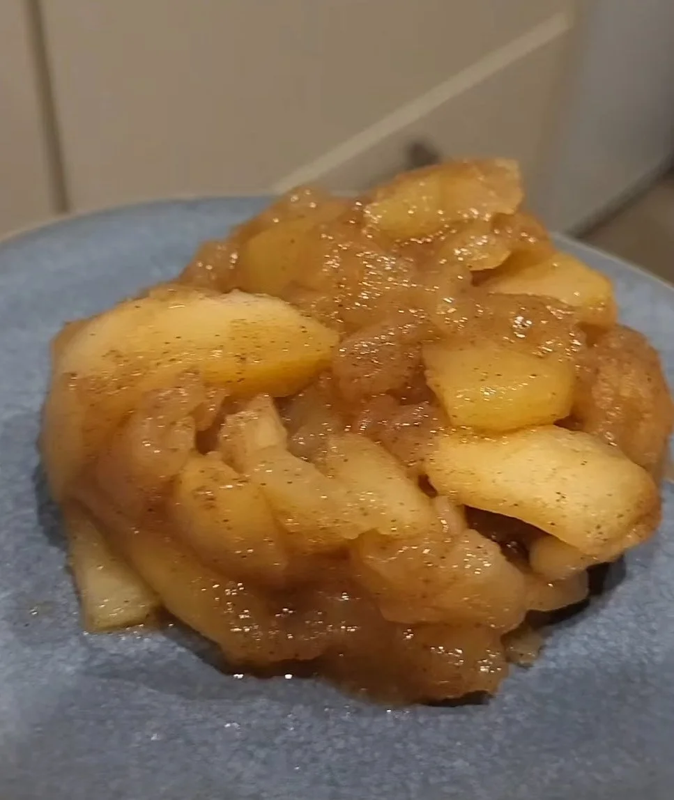Zelfgemaakte appelcompote 