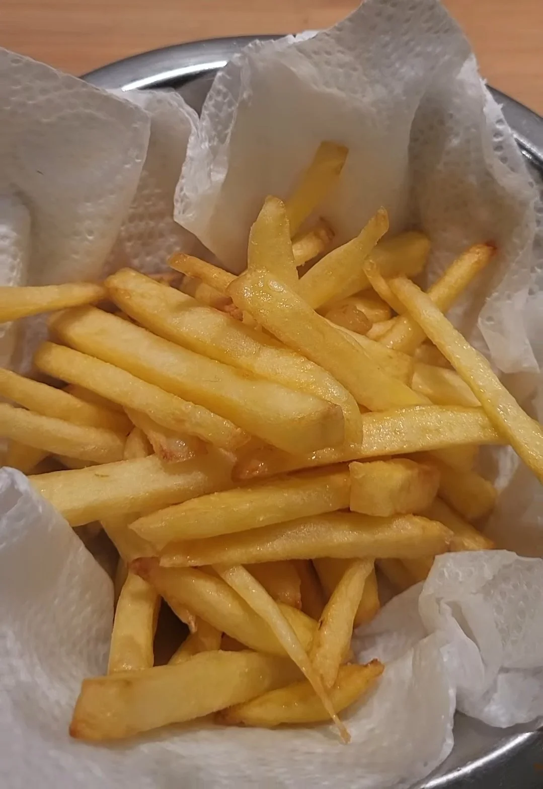 Zelfgemaakte verse frietjes