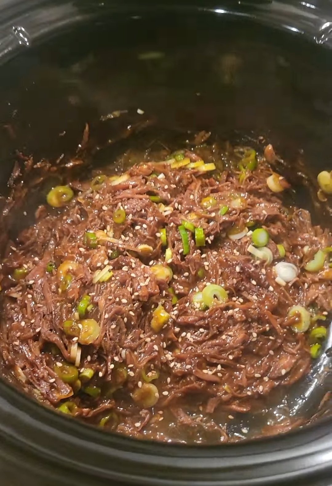 Sticky hoisin beef uit de slowcooker